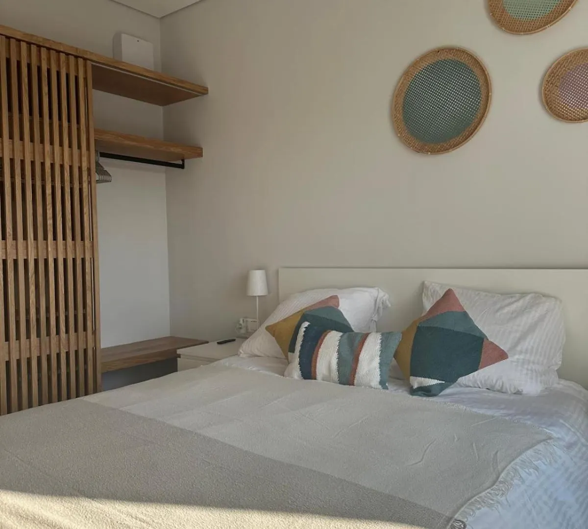 アパート Villa Belmont At Artion ニキティ